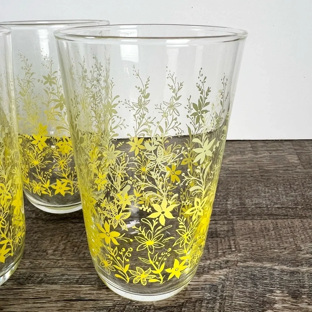 Vintage Drinking Glasses yellow floral MCM retro kitchen‎ cups Glass